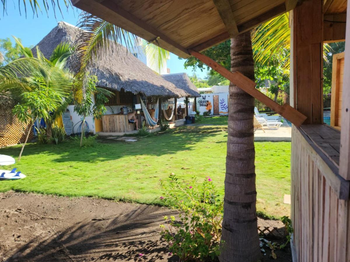Green Belly Surf Hostel El Paredón Buena Vista Exteriér fotografie